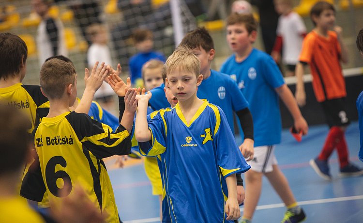Osm pražských škol bude usilovat o vítězství v Dětském fotbalovém poháru 2023